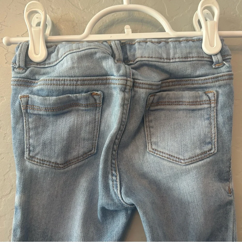 Old navy ballerina light wash distressed denim skinny jeans size 5t
